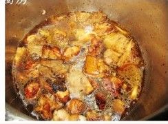 给奥运健儿加油的猴头炖鸡腿