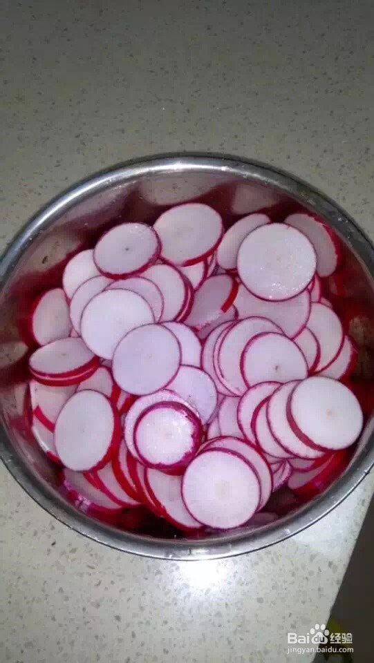 王嬢嬢私厨-胭脂泡菜萝卜