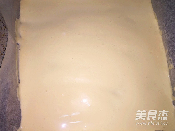 草莓卷奶酪慕斯蛋糕
