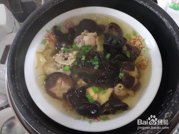 香菇木耳蒸鸡做法
