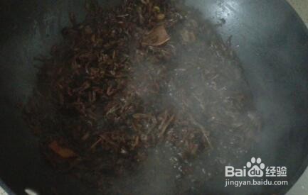 如何做出美味的梅菜扣肉