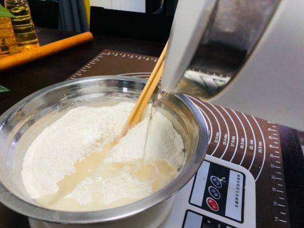 西葫芦鸡蛋馅饼