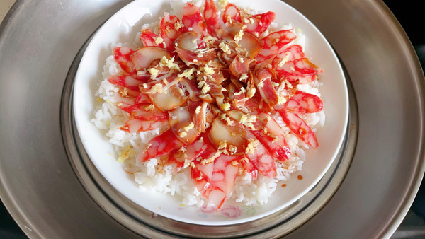 剩米饭也可以做腊味蒸饭