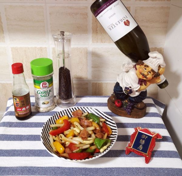 培根炒彩椒花生芽