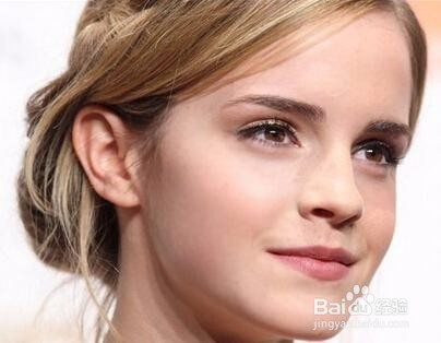 去掉眼下细纹 斑点方法