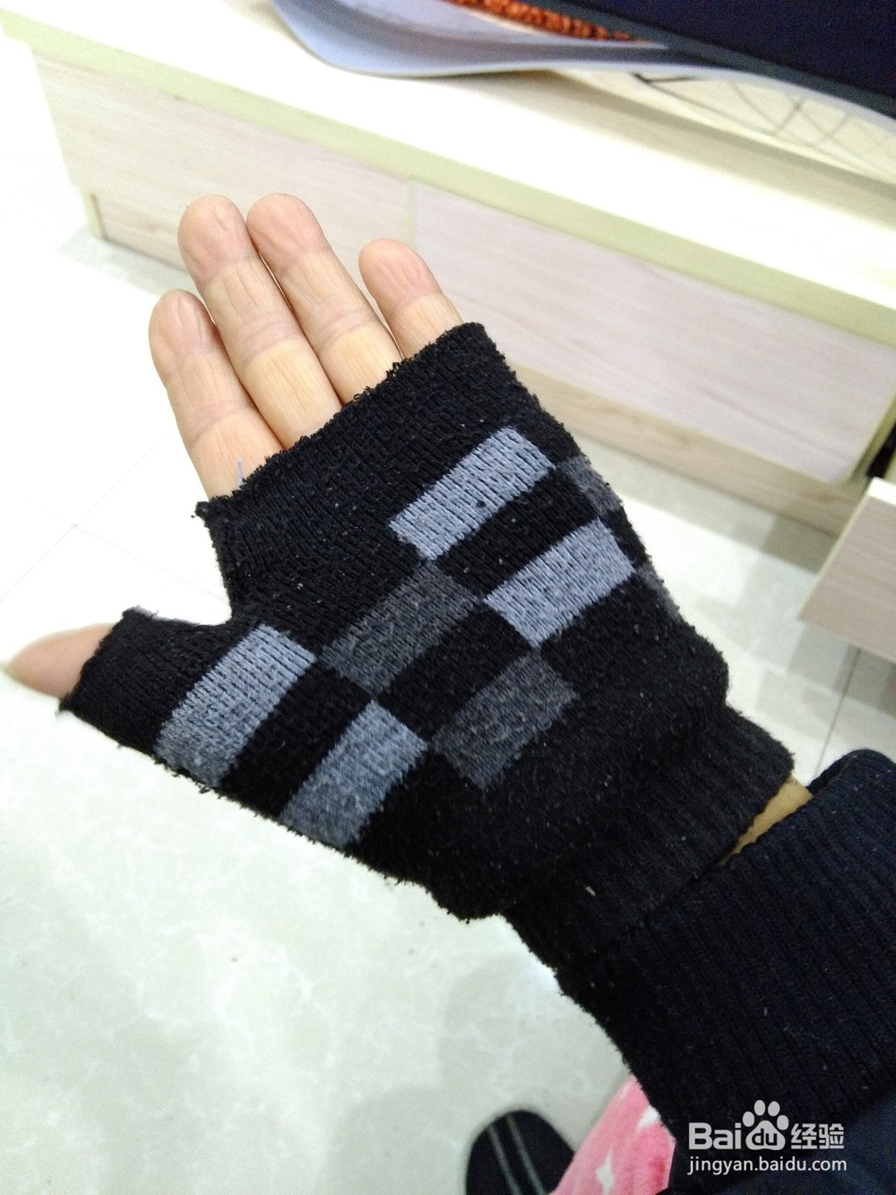 【废物利用】厚袜子摇身边手套