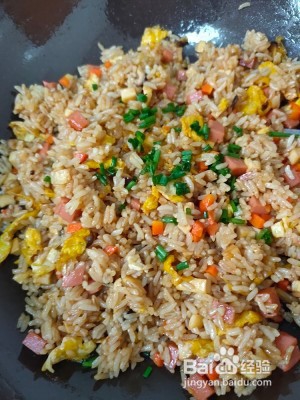 怎么做时蔬鸡蛋炒饭
