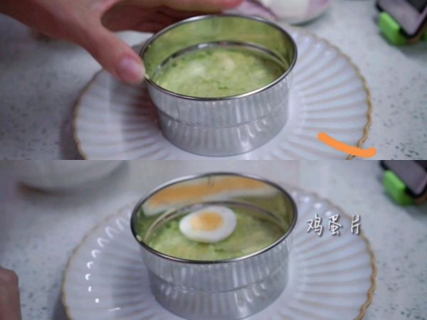 牛油果鸡蛋吐司塔