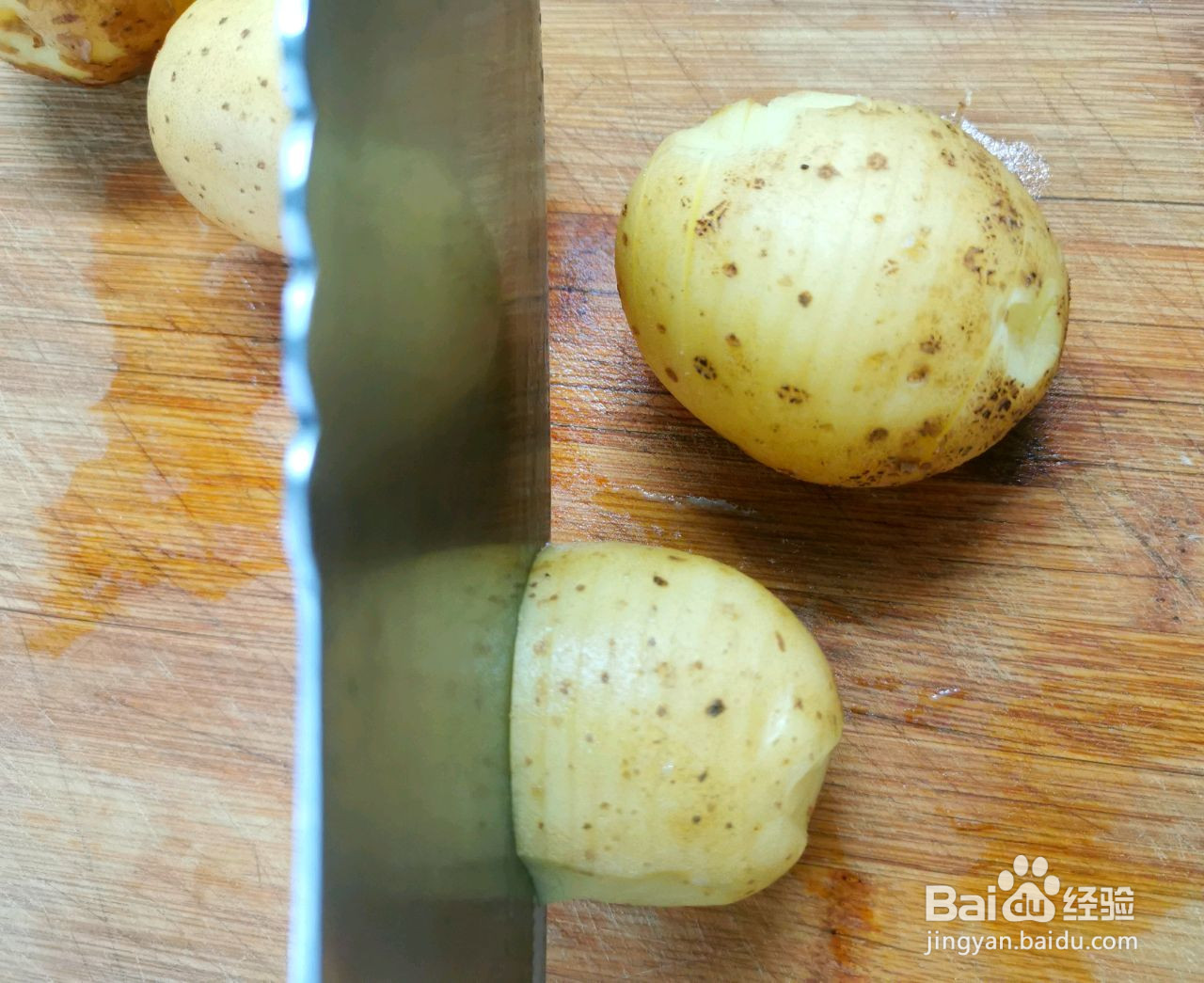 黄油烤风琴土豆的做法