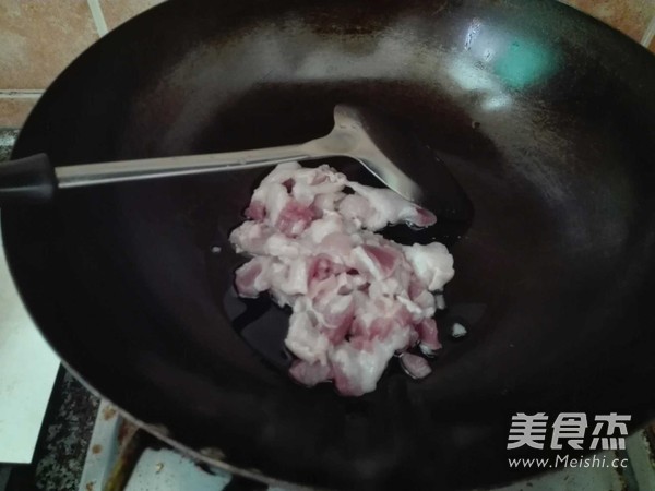 农家小炒肉的做法