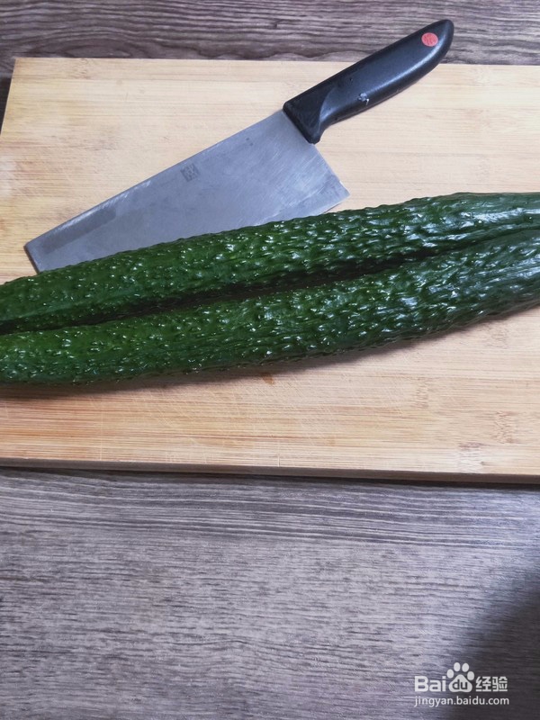 夏天的黄瓜拌凉皮