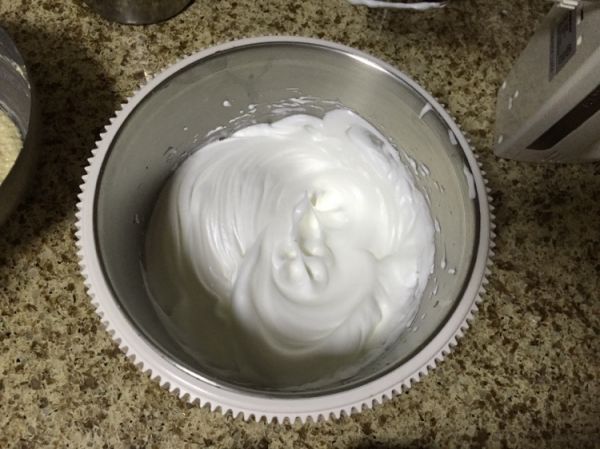 怪物娃娃纸杯蛋糕