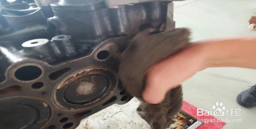 活塞连杆组怎么拆装?