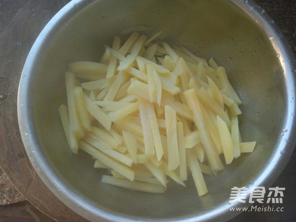 自制炸美味薯条
