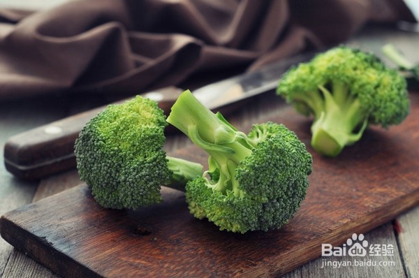 保护眼睛吃哪些食物 吃什么食物能“养眼”