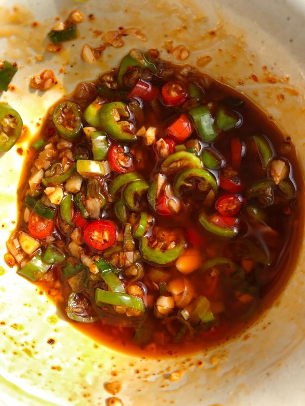 夏日美食黄瓜凉粉