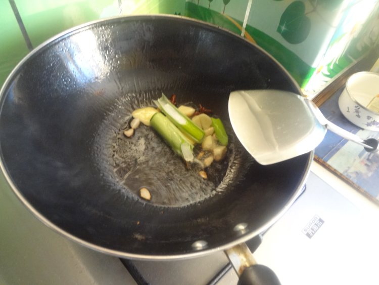 香辣家炖小黄鱼,真的好吃极了