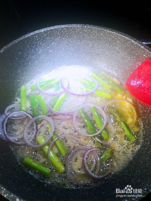 怎么做芦笋牛肉条配意大利面