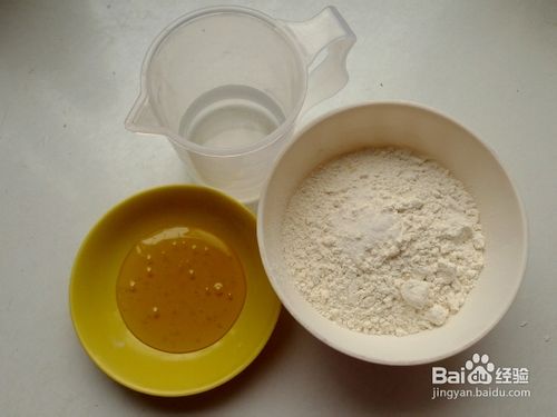 给全麦多一些点缀----全麦黑芝麻土司