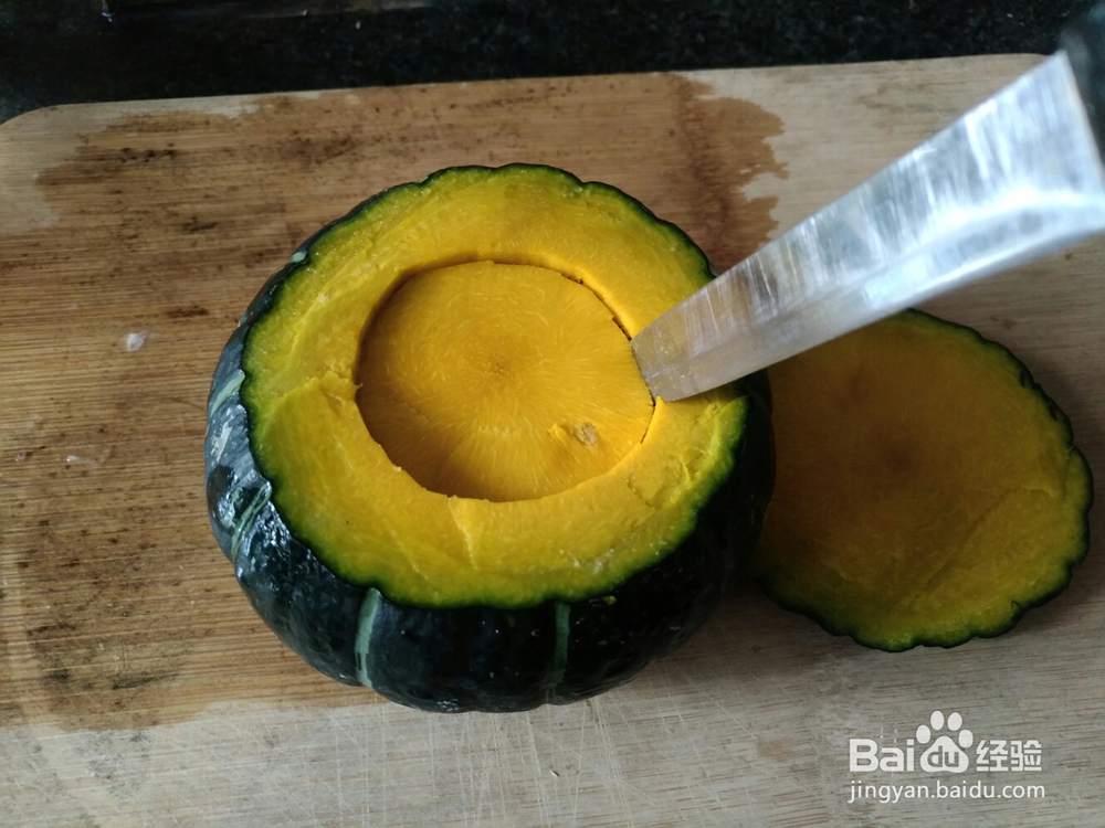 赞不绝口的桃胶椰汁南瓜盅