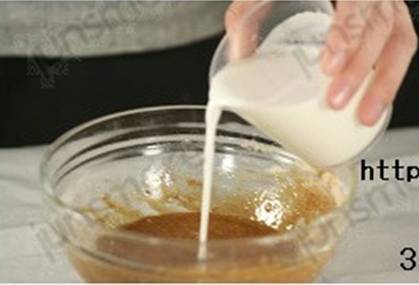 怎样用20分钟制作一款美味巧克力蛋糕