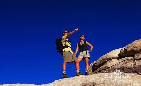 朋友很消极悲观，我该如何开导他？