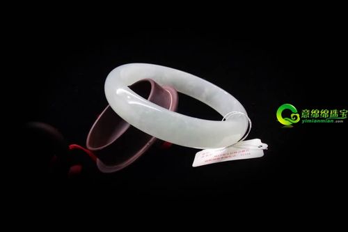 翡翠保养四要点