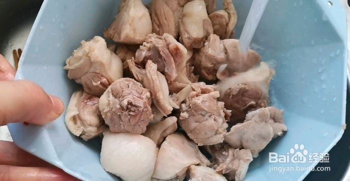 白萝卜炖鸭肉怎么做