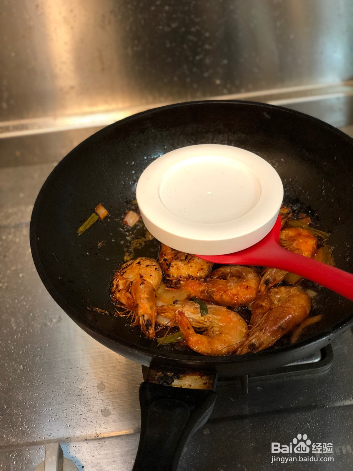 酸酸甜甜的茄汁大虾的做法