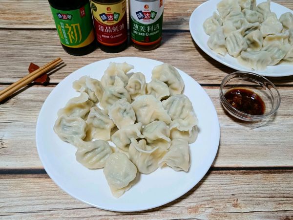 韭苔虾仁三鲜水饺