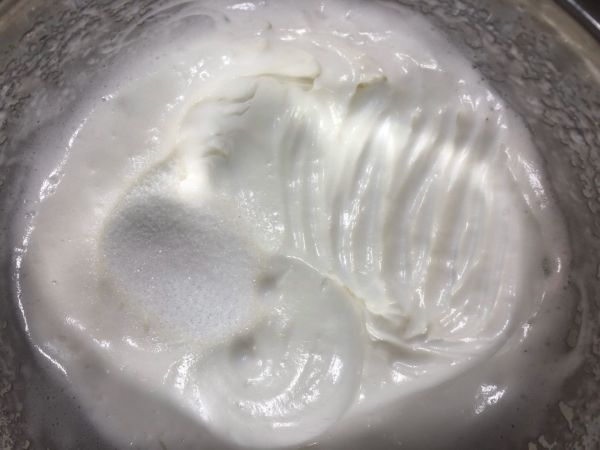 红丝绒旋风蛋糕卷