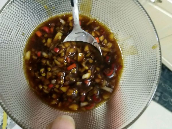 蒜蓉粉丝蒸扇贝