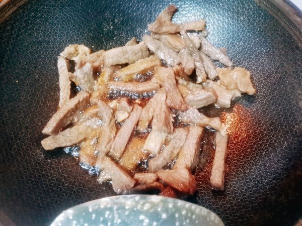 自制麻辣牛肉干