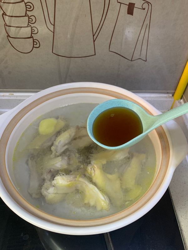 松茸竹笋土鸡汤