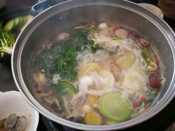 蛤蜊羊肉滋补火锅