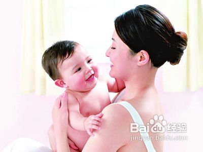 宝宝喂奶粉的4点注意