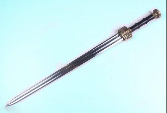 青釭剑是谁的武器