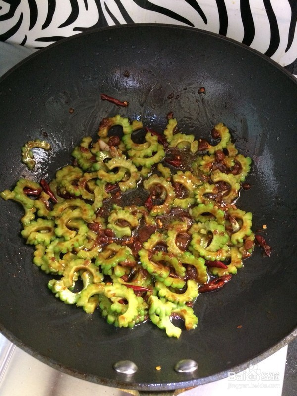 酱炒苦瓜怎么做
