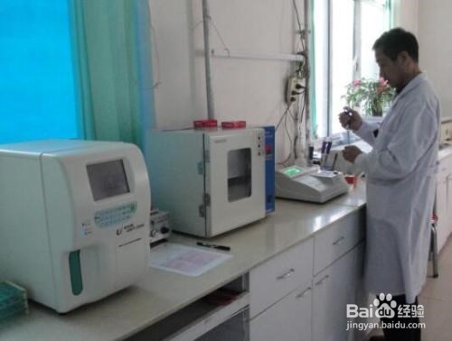 十二个月宝宝几天不排便怎么办