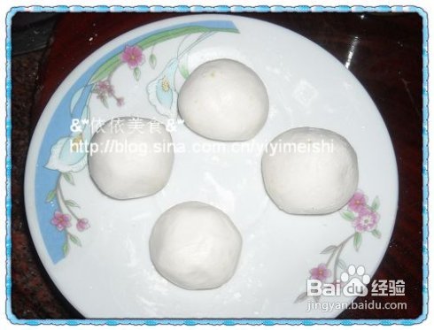 可爱圣诞小雪人----4款人人都可以成功的小点心