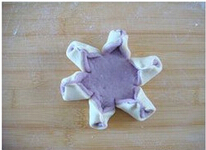 紫薯花朵枣泥包