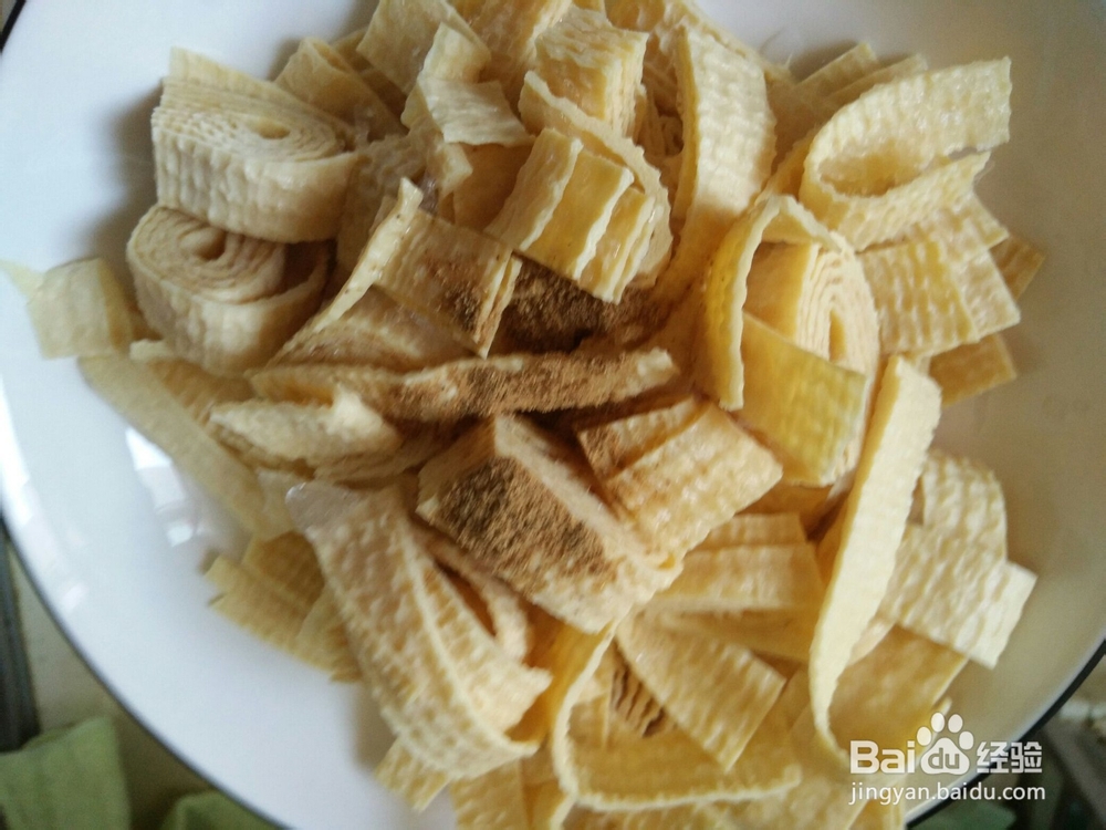 韭菜炒厚豆腐皮怎么做