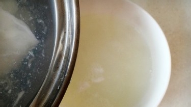 如何做一份清甜的糖水荷包蛋？