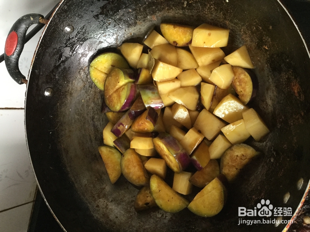 教你炖菜怎么贴锅饼