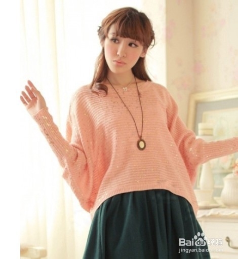秋款蝙蝠袖毛衣 搭配出瘦十斤效果