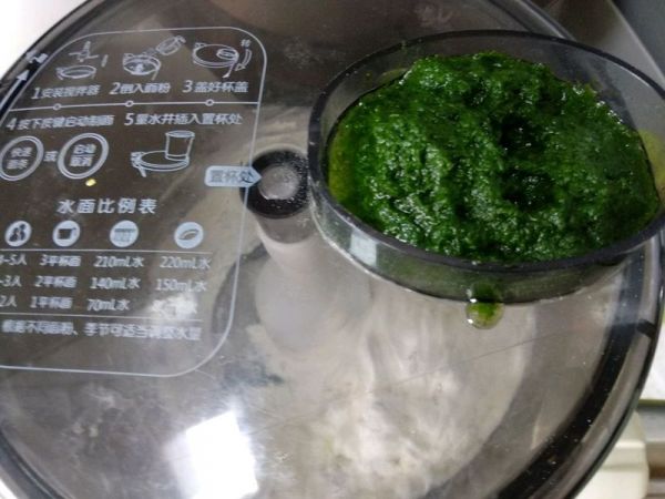 #10分钟早餐大挑战#菠菜鸡蛋面