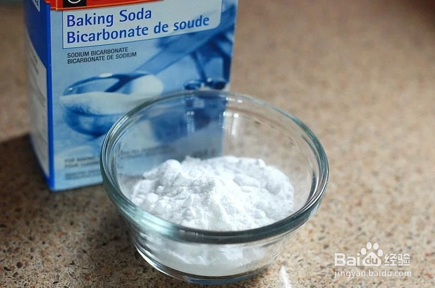 保鲜盒里的顽固污渍,如何清除干净?