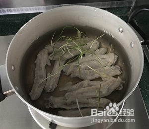 山药木耳鸭翅汤