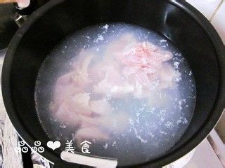 温暖健康的平民粥——香菇鸡肉粥