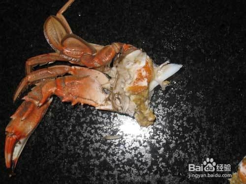 吃螃蟹技巧图解
